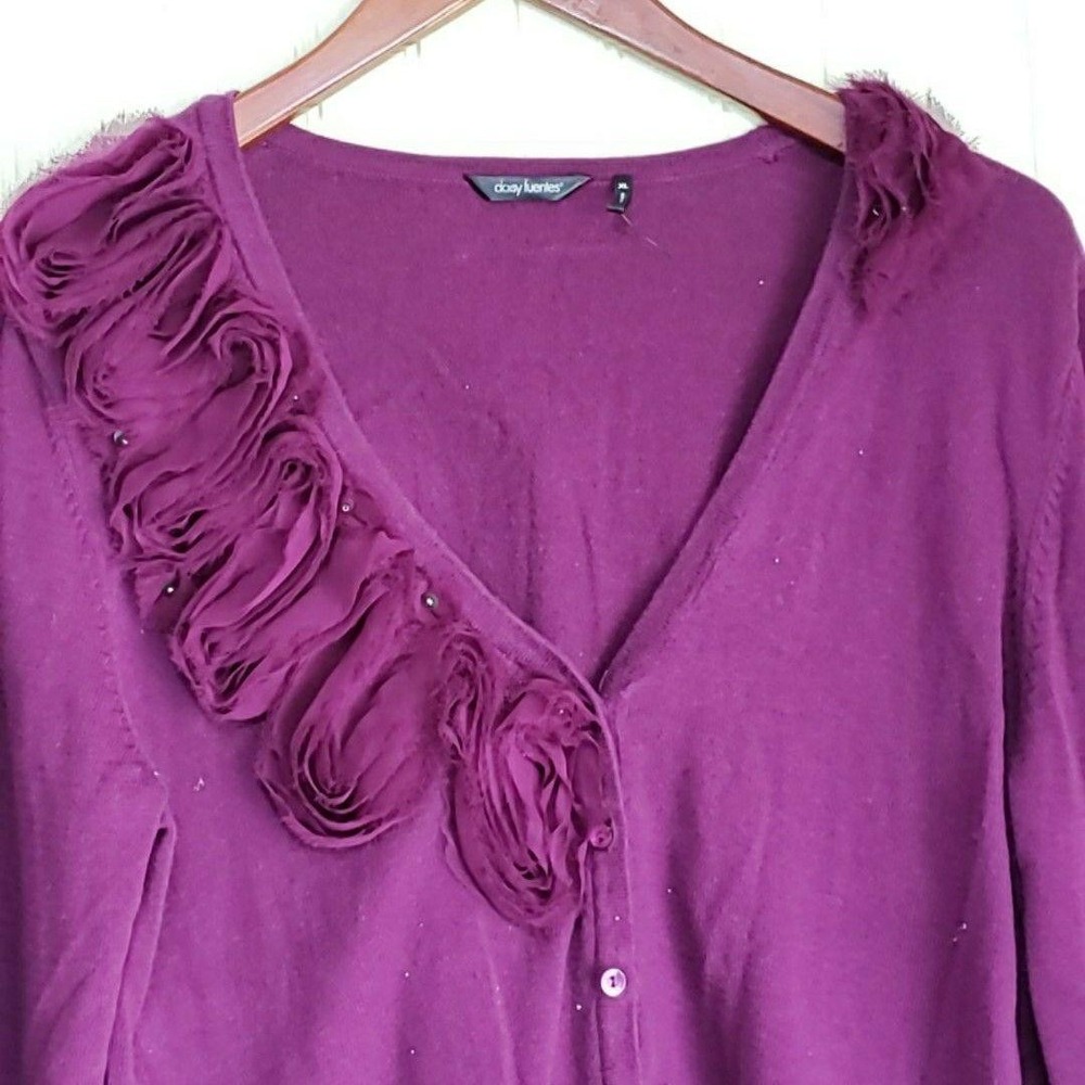 Daisy Fuentes Cardigan Sweater Womens XL Purple‎ Ruffle Button Front V Neck